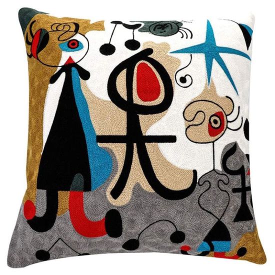 Decoromania Декоративная подушка «Символ благополучия»