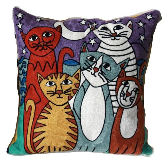 Decoromania Декоративная подушка «Пятерка мурчащих»
