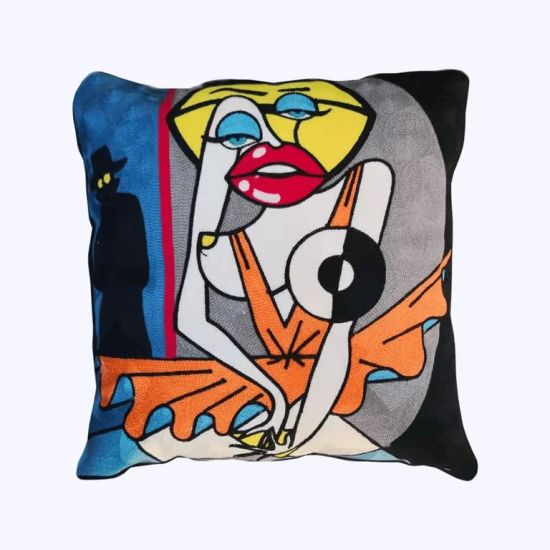 Decoromania Декоративная подушка «Дама»